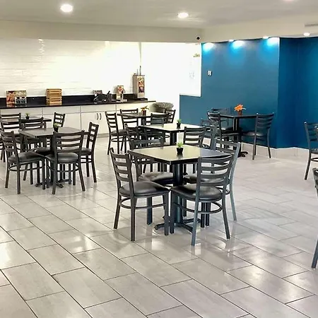 La Quinta Inn By Wyndham Stockton 
