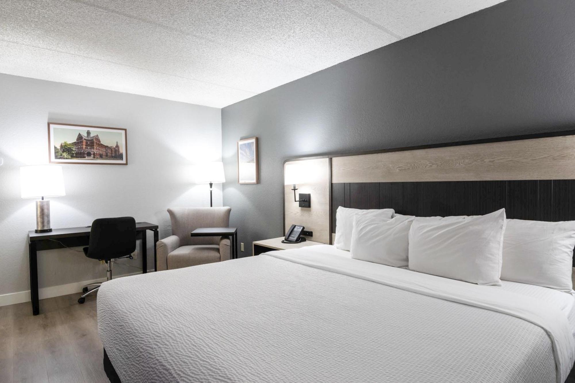 Hotel La Quinta By Wyndham 3*