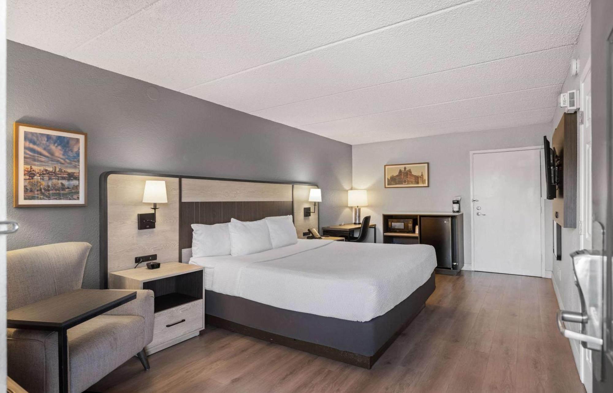 Hotel La Quinta By Wyndham 3*